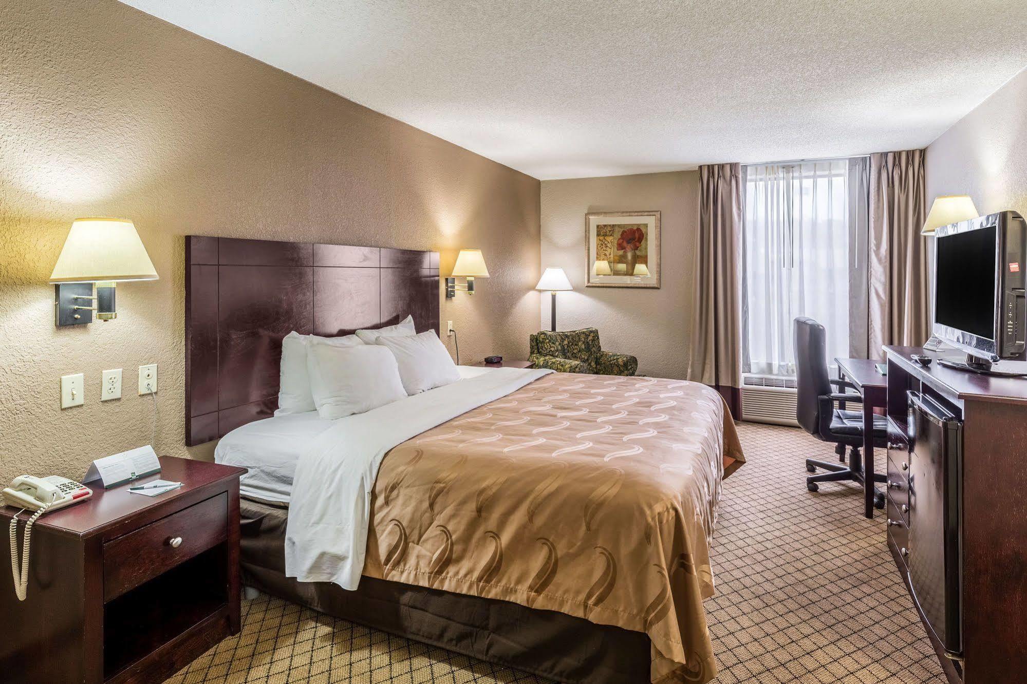 Quality Inn Rolla Exterior photo