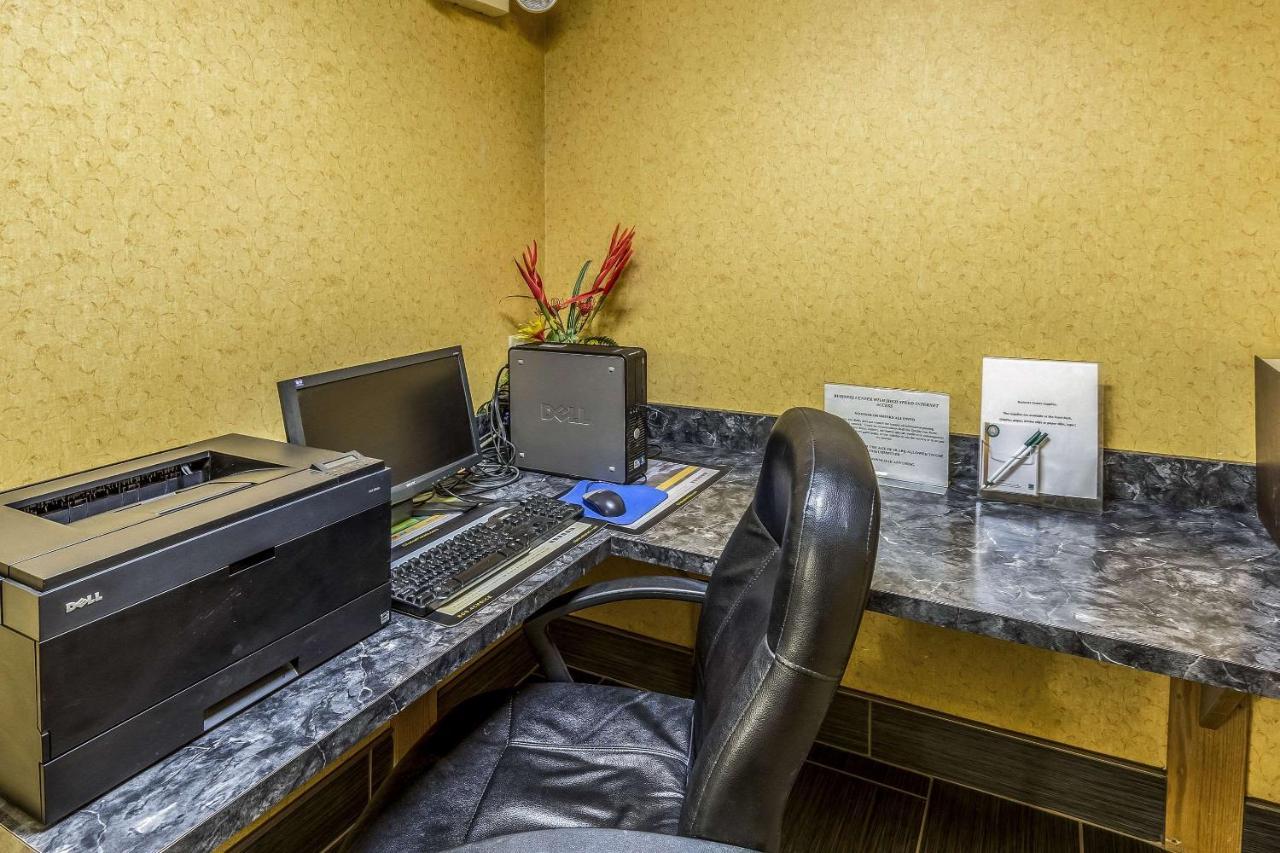 Quality Inn Rolla Exterior photo