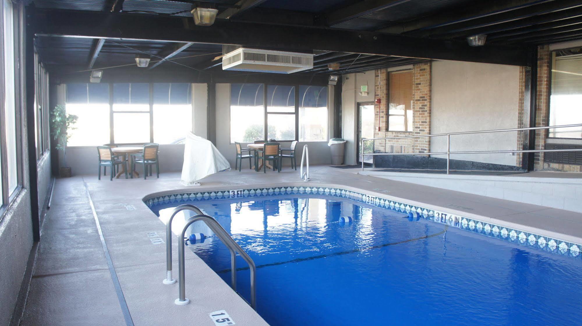 Quality Inn Rolla Exterior photo